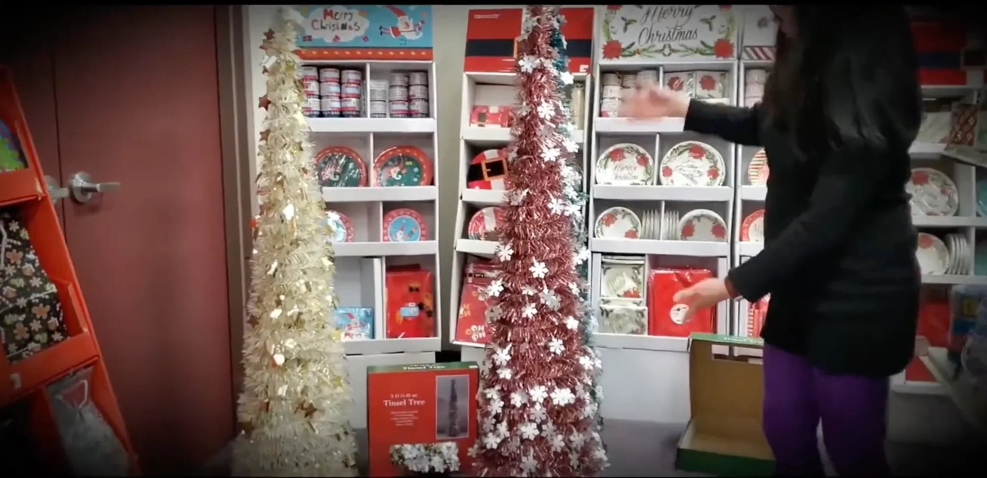 How to build a Christmas Tree in just 1 minute?
